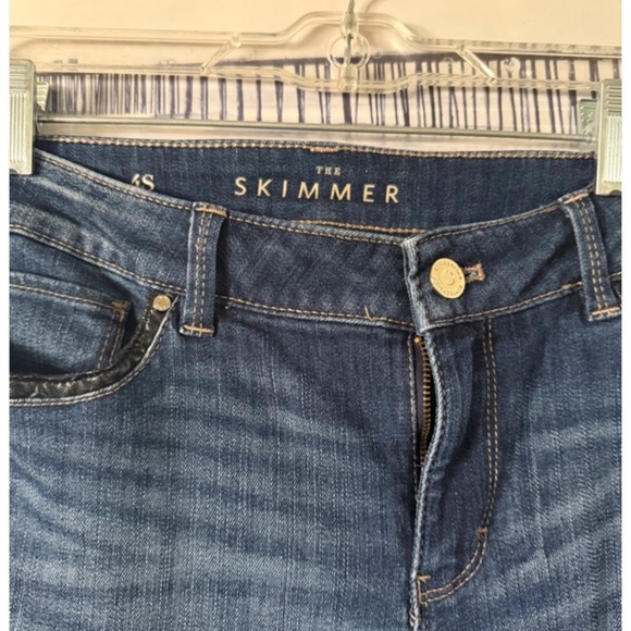 White House Black Market "The Skinny" Side Ankle Zip Jean  Size 4S - Picture 11 of 11